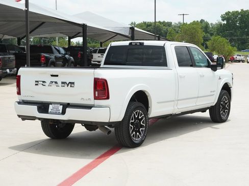 Used 2026 RAM 2500 Limited AWD/4WD image 5