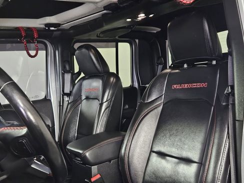 Used 2020 Jeep Gladiator Rubicon image 25