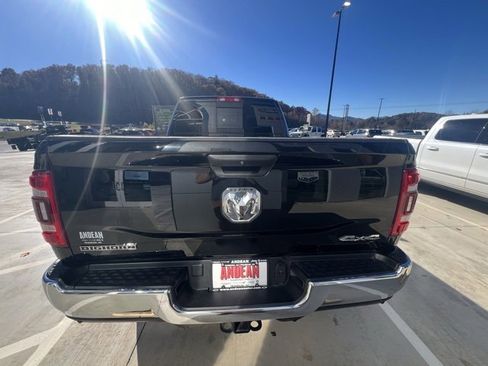 Used 2024 RAM 2500 Big Horn w/ Safety Group image 5