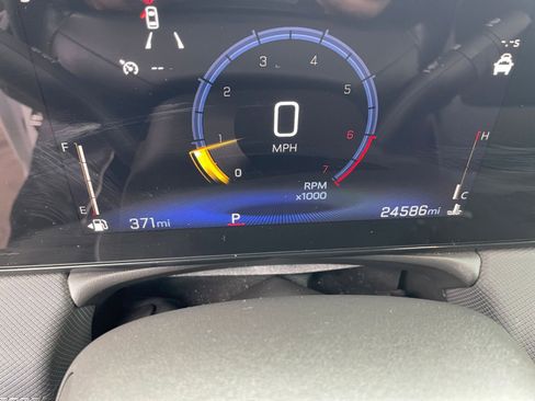 Used 2025 Chevrolet TrailBlazer LT image 38