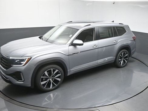 New 2026 Volkswagen Atlas SEL Premium R-Line image 45