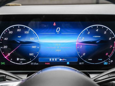 Certified 2026 Mercedes-Benz GLC 300 image 27