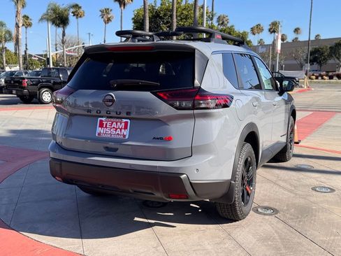 New 2026 Nissan Rogue SV AWD/4WD image 7
