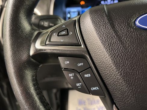 Certified 2022 Ford Edge SEL w/ Convenience Package image 15