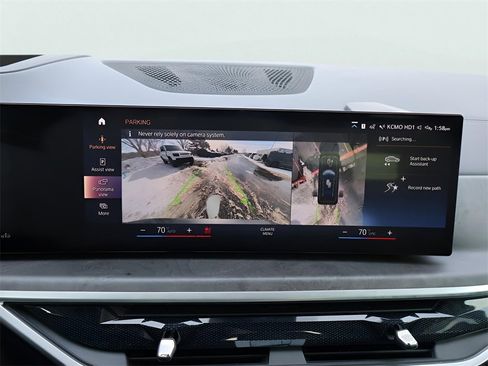 Used 2023 BMW X7 xDrive40i w/ Premium Package image 25