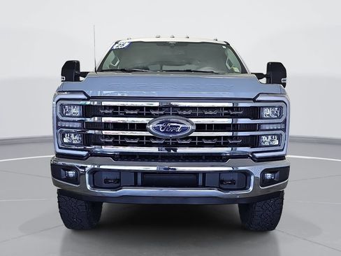 Used 2025 Ford F350 Lariat w/ Tremor Off-Road Package AWD/4WD image 10