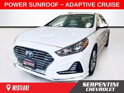 Used 2018 Hyundai Sonata Limited w/ Limited Ultimate Package 03