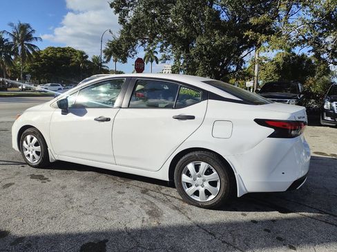 Used 2023 Nissan Versa S w/ Trunk Package FWD image 7