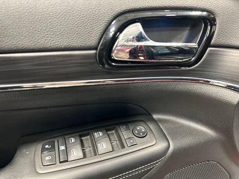 Used 2021 Jeep Grand Cherokee Limited w/ Quick Order Package 28K 80th AWD/4WD image 23