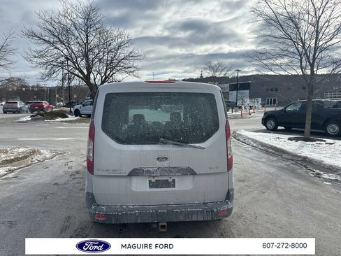Used 2014 Ford Transit Connect XLT image 5