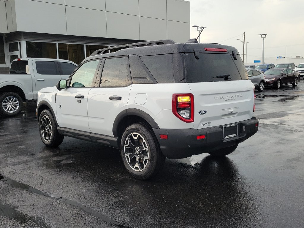 New 2026 Ford Bronco Sport Outer Banks w/ Outer Banks Tech Package+ AWD/4WD image 6