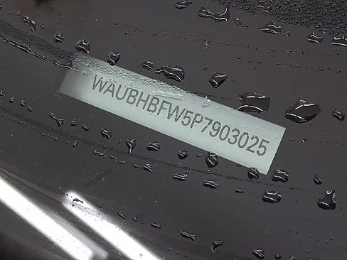 Used 2023 Audi RS e-tron GT w/ Carbon Performance Package image 33