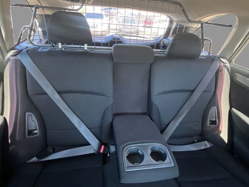 Used 2016 Subaru Outback 2.5i Premium image 13