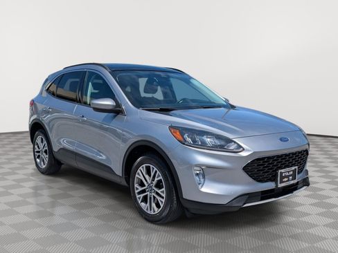 Used 2022 Ford Escape SEL w/ Technology Package AWD/4WD image 7