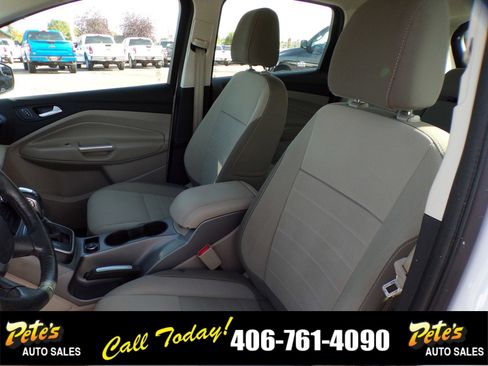 Used 2015 Ford C-MAX SE image 22