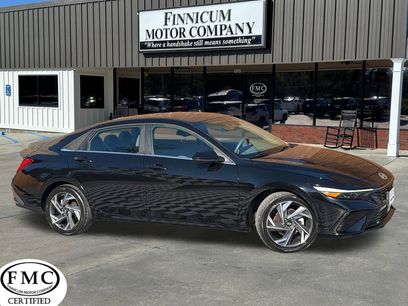 Used 2025 Hyundai Elantra SEL