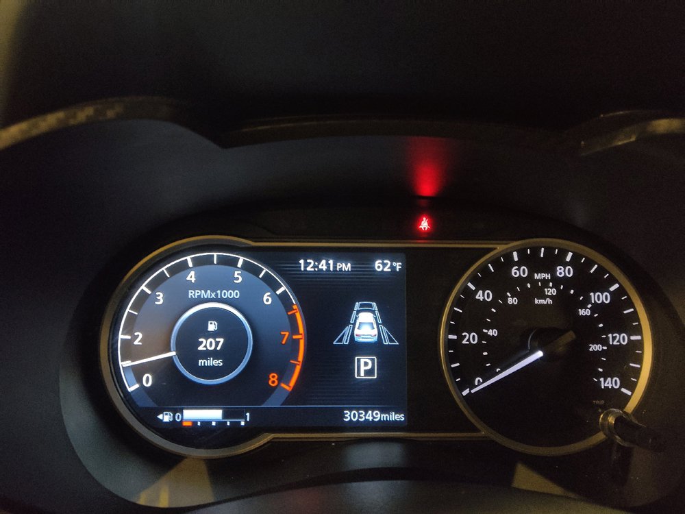 Used 2020 Nissan Versa SV FWD image 23