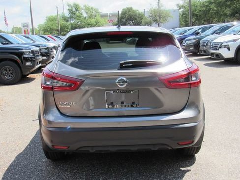 Certified 2022 Nissan Rogue Sport S FWD image 4
