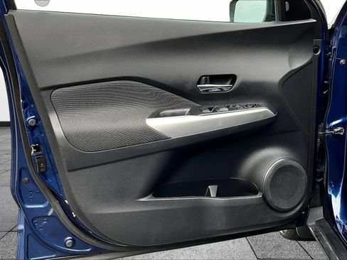 Certified 2020 Nissan Kicks SV w/ Exterior Package FWD image 23