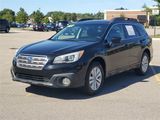 Used 2017 Subaru Outback 2.5i Premium image 3