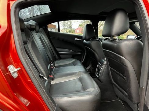 Used 2021 Dodge Charger SXT w/ Leather Interior Group image 17