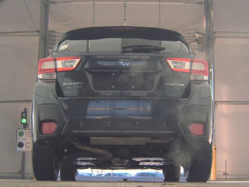 Used 2019 Subaru Crosstrek 2.0i Limited w/ Moonroof Package w/Navigation image 7