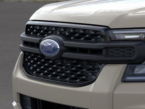 New 2025 Ford Ranger XL image 17