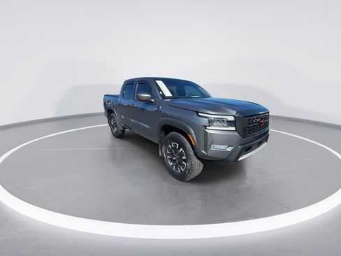 Used 2024 Nissan Frontier PRO-4X w/ Off-Road Protection Package image 2