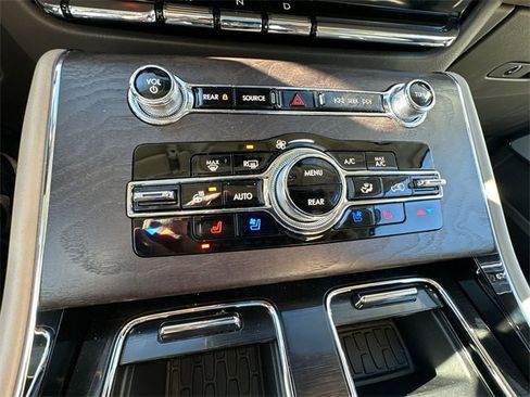 New 2024 Lincoln Aviator Reserve w/ Equipment Group 201A image 19