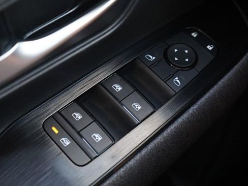 New 2026 Nissan Kicks SV image 18