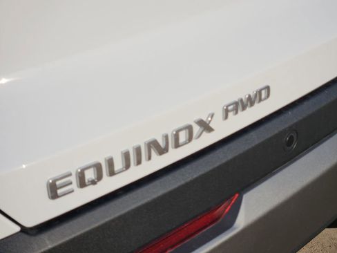 New 2026 Chevrolet Equinox LT image 7