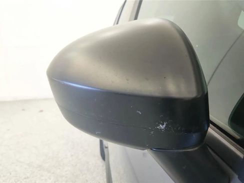 Used 2024 Nissan Rogue S FWD image 18