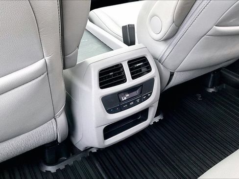 Used 2018 Honda Pilot EX-L image 31