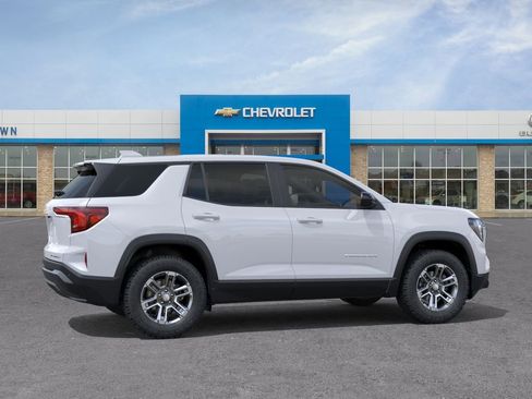 New 2026 GMC Terrain Elevation FWD image 5