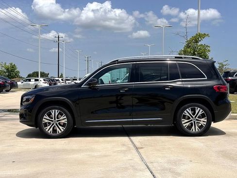 New 2025 Mercedes-Benz GLB 250 GLB 250 image 6