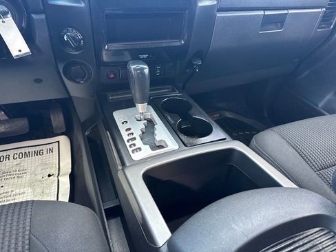 Used 2013 Nissan Titan SV image 40