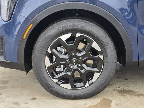 New 2026 Kia Sorento S FWD image 9