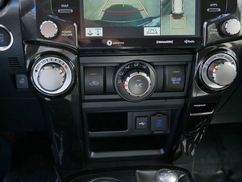 Certified 2024 Toyota 4Runner TRD Off-Road Premium w/ TRD Black Wheel Package (TMS) AWD/4WD image 20