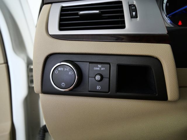 Used 2010 Cadillac Escalade Premium AWD/4WD image 26