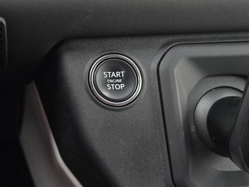 Used 2025 Land Rover Defender 110 S AWD/4WD image 21