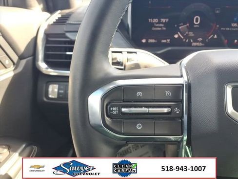 Used 2024 GMC Acadia Elevation image 17