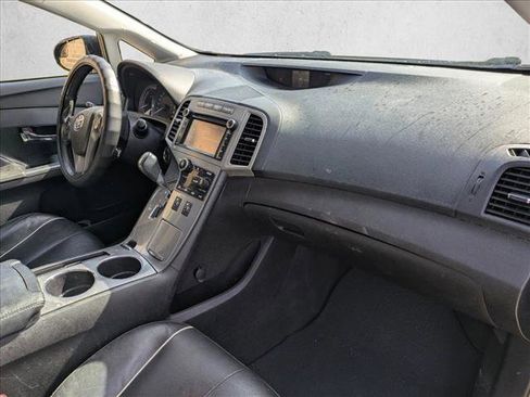 Used 2014 Toyota Venza XLE image 13