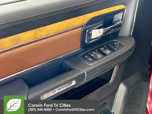Used 2017 RAM 1500 Laramie Longhorn AWD/4WD image 12
