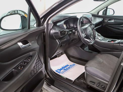 Used 2023 Hyundai Santa Fe SEL image 3