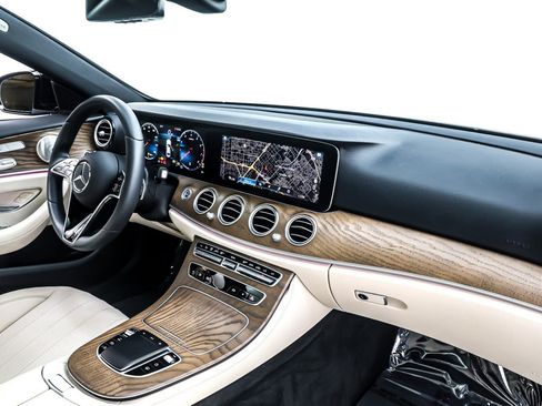 Certified 2022 Mercedes-Benz E 350 Sedan image 18