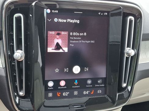 Certified 2024 Volvo XC40 B5 Plus w/ Climate Package AWD/4WD image 19