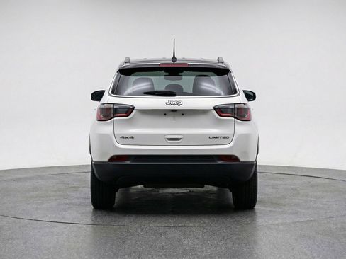 Used 2025 Jeep Compass Limited AWD/4WD image 7
