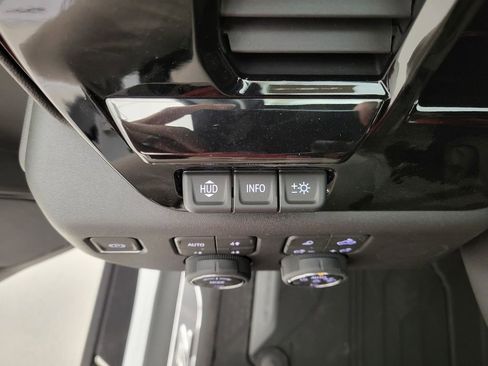 New 2026 Chevrolet Silverado 1500 ZR2 image 5