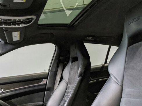 Used 2015 Porsche Panamera GTS image 33