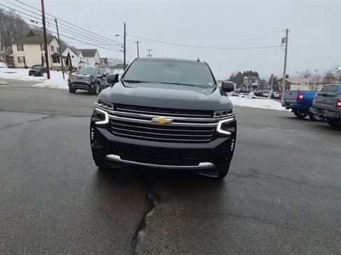 Used 2021 Chevrolet Tahoe LT w/ Rear Media and Nav Package image 4